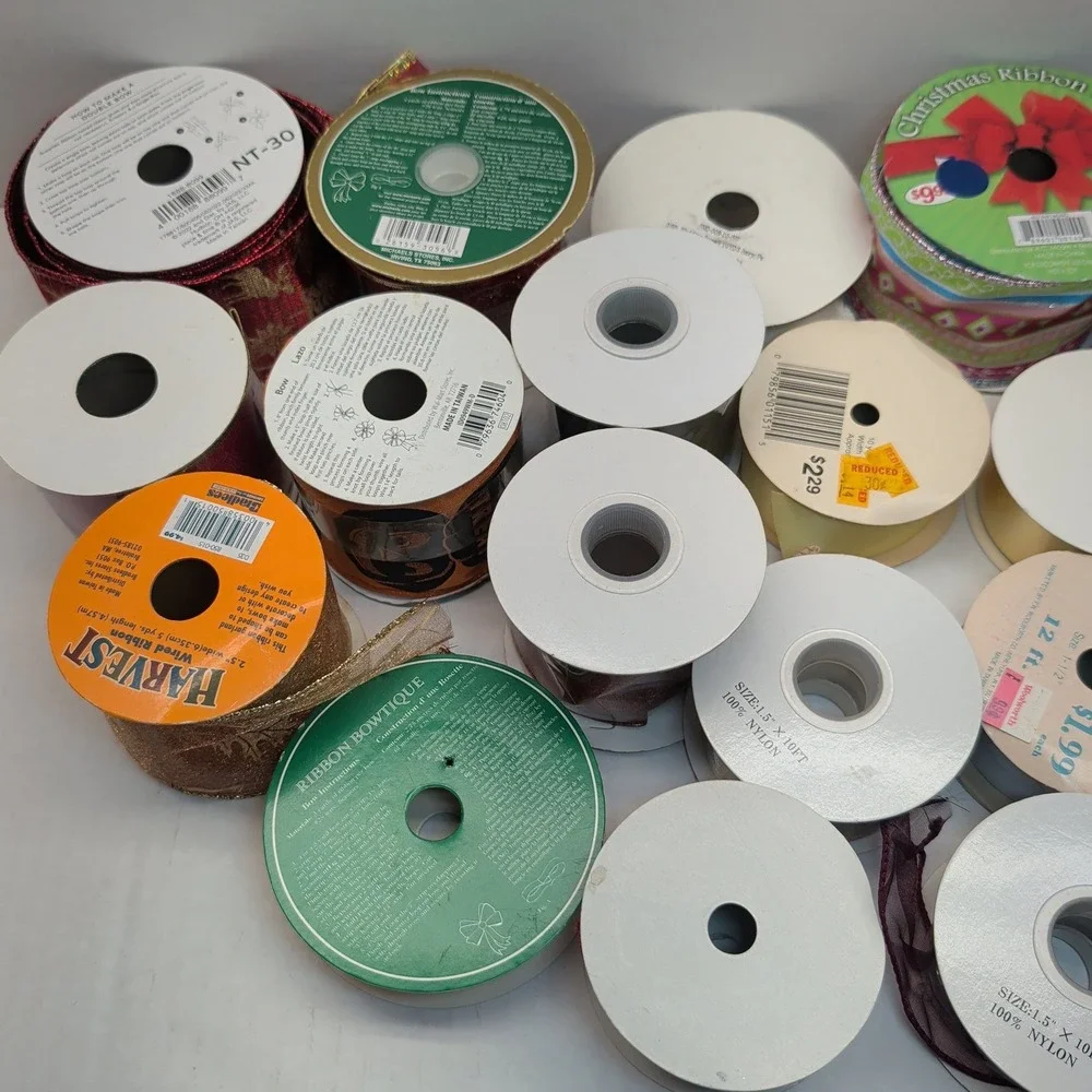 Mixed Lot Decorative Ribbon Spools Christmas Halloween Satin Wired Craft 18pc
